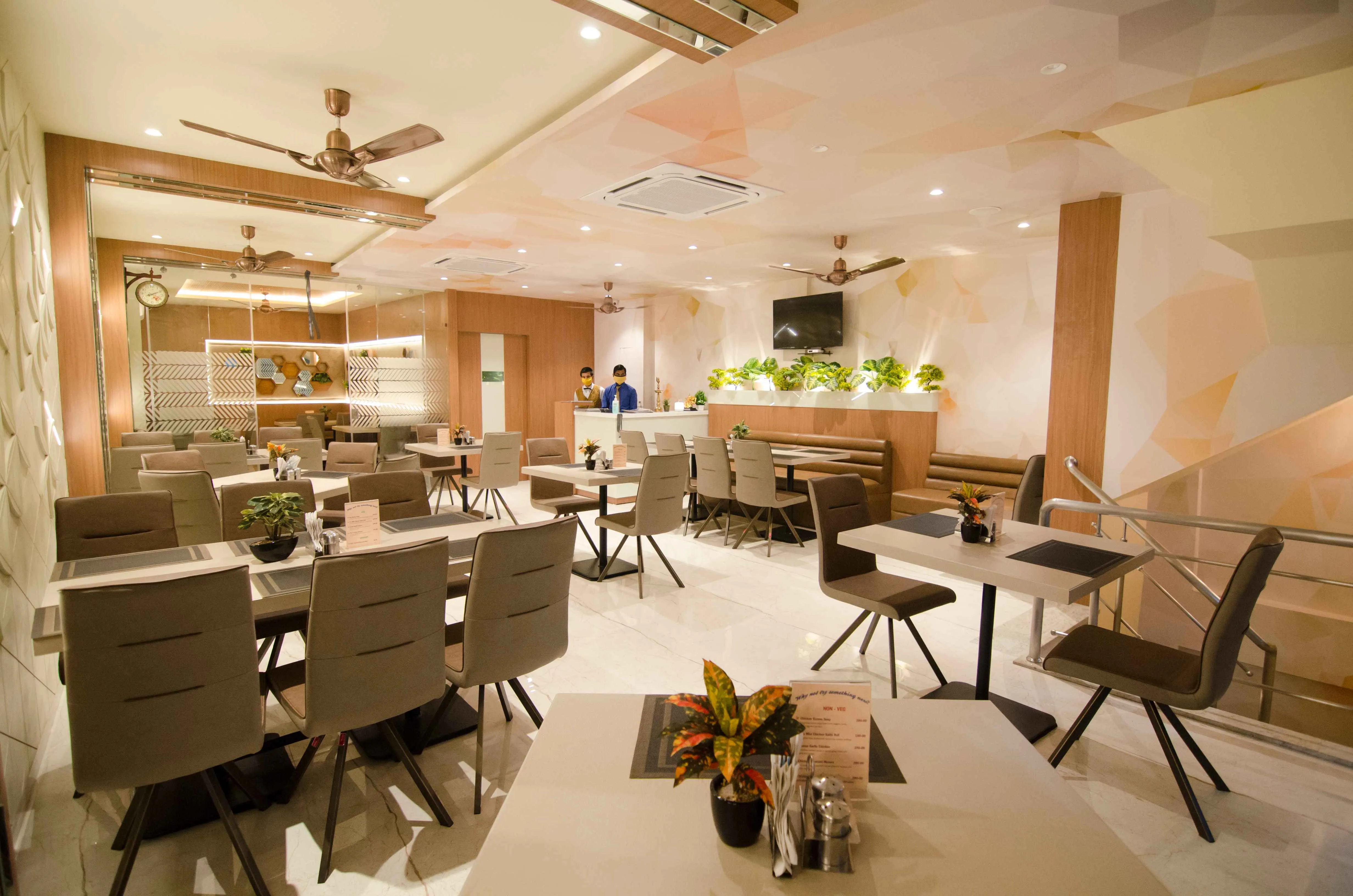 Traffic-Jam-Food-Junction